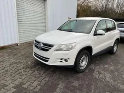 Weiß Gebraucht 2009 VW Tiguan Trendline SUV | 7.500 € (Teuer)