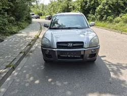 Grau Gebraucht 2006 Hyundai Tucson GLS SUV | 2.800 € (Guter Preis)