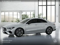 Weiß Gebraucht 2024 Mercedes CLA200 Progressive Limousine | 35.980 € (Fairer Preis)