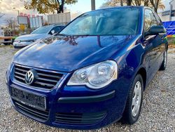 Blau Gebraucht 2005 VW Polo Trendline Kleinwagen | 2.290 € (Etwas zu teuer)