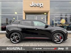 Schwarz Neu 2025 Alfa Romeo Junior Veloce SUV | 49.490 € (Etwas zu teuer)