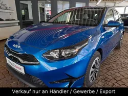 Blau Gebraucht 2024 Kia Ceed Sportswagon Vision Kombi | 23.450 € (Superpreis)