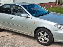 Grün Gebraucht 2003 Toyota Camry Limousine | 2.599 € (Fairer Preis)
