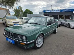 Grün Gebraucht 1985 BMW 318 Limousine | 7.600 €
