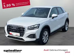 Gletscherweiß metallic Gebraucht 2024 Audi Q2 Advanced Plus SUV | 29.880 € (Etwas zu teuer)