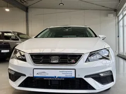 Weiß Gebraucht 2019 Seat Leon ST Beats Kombi | 21.970 € (Fairer Preis)