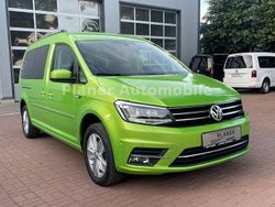Grün Gebraucht 2019 VW Caddy Maxi Highline Van / Kleinbus | 29.990 €