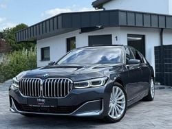 Grau Gebraucht 2020 BMW 730 Executive Limousine | 45.690 € (Etwas zu teuer)