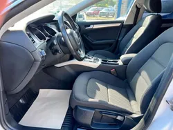 Weiß Gebraucht 2010 Audi A5 Sportback Sport Limousine | 8.990 € (Superpreis)