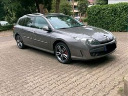 Grau Gebraucht 2009 Renault Laguna III Kombi | 2.900 € (Guter Preis)