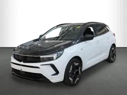 Jade weiss/arktis weiss Gebraucht 2023 Opel Grandland X GSe SUV | 33.990 € (Teuer)