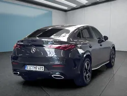 Grau Gebraucht 2025 Mercedes GLC220 SUV | 65.249 € (Superpreis)