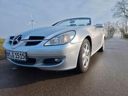 Silber Gebraucht 2006 Mercedes SLK200 Cabrio | 9.990 € (Fairer Preis)