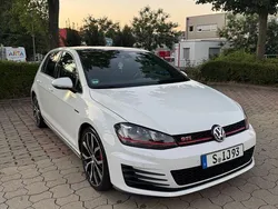 Weiß Gebraucht 2015 VW Golf VII GTI Limousine | 16.700 € (Fairer Preis)