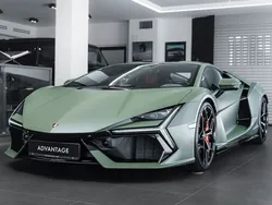 Grün Gebraucht 2024 Lamborghini Revuelto Coupé | 707.000 €