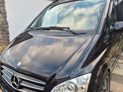 Schwarz Gebraucht 2012 Mercedes Viano Edition Van / Kleinbus | 21.100 € (Fairer Preis)