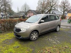 Braun Gebraucht 2013 Dacia Lodgy Van / Kleinbus | 3.500 € (Superpreis)