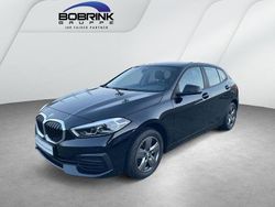 Schwarz Gebraucht 2022 BMW 118 Advantage Kleinwagen | 19.920 € (Guter Preis)