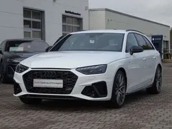 Arkonaweiß Gebraucht 2024 Audi A4 Competition Kombi | 42.200 € (Fairer Preis)