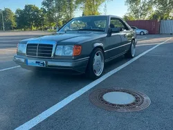 Grau Gebraucht 1990 Mercedes E300 Coupé | 21.600 €