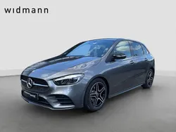 Metalliclack mountaingrau Gebraucht 2025 Mercedes B200 Night Van / Kleinbus | 43.980 €