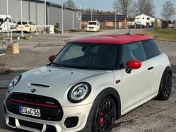 Silber Gebraucht 2020 Mini John Cooper Works Kleinwagen | 25.600 € (Fairer Preis)