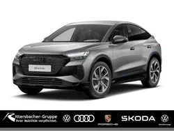 Grau Neu 2025 Audi Q4 Sportback e-tron Sport SUV | 69.682 €