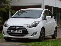 Polar white (pyw) Gebraucht 2015 Hyundai ix20 Style Van / Kleinbus | 11.180 € (Fairer Preis)