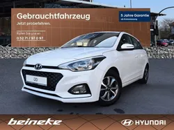 Weiß Gebraucht 2019 Hyundai i20 Trend Limousine | 9.950 € (Guter Preis)