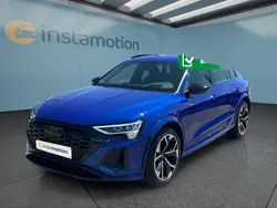 Blau Gebraucht 2023 Audi SQ8 e-tron SUV | 59.199 €