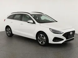 Andere Gebraucht 2024 Hyundai i30 Style Kombi | 20.495 € (Guter Preis)