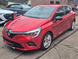 Rot Gebraucht 2021 Renault Clio V Zen Kleinwagen | 11.000 € (Guter Preis)