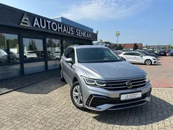 Pyrit silber Gebraucht 2023 VW Tiguan Allspace R-line SUV | 27.990 € (Fairer Preis)