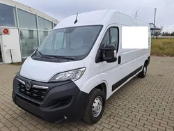 Casabl/arctic/eisweiss/kaolin Gebraucht 2024 Opel Movano Van | 22.480 € (Fairer Preis)