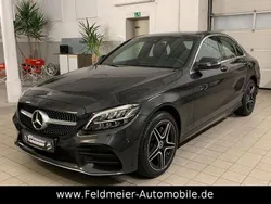Grau Gebraucht 2020 Mercedes C180 AMG Limousine | 27.800 € (Fairer Preis)