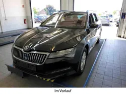 Schwarz Gebraucht 2021 Skoda Superb Kombi | 22.990 € (Guter Preis)