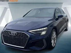 Blau Gebraucht 2022 Audi A3 Sportback e-tron Ambiente Limousine | 26.230 € (Fairer Preis)
