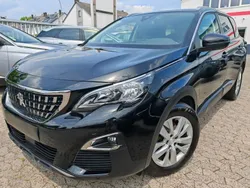 Schwarz Gebraucht 2020 Peugeot 5008 Van / Kleinbus | 15.946 € (Guter Preis)