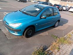 Blau Gebraucht 1999 Peugeot 206 Kleinwagen | 400 € (Guter Preis)
