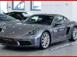 Grau Gebraucht 2018 Porsche 718 Cayman | 64.500 € (Fairer Preis)