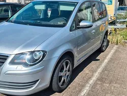 Silber Gebraucht 2009 VW Touran Freestyle Van / Kleinbus | 1.999 € (Guter Preis)