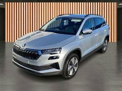 Silber brilliantsilber metallic (metallic) Gebraucht 2024 Skoda Karoq Executive SUV | 28.980 € (Superpreis)