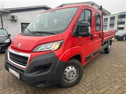 Rot Gebraucht 2018 Peugeot Boxer Van | 14.949 € (Fairer Preis)