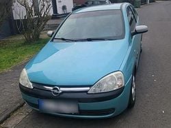 Grün Gebraucht 2004 Opel Corsa Njoy Kleinwagen | 1.950 € (Fairer Preis)