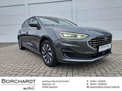 Magneticgrau (metallic) Neu 2025 Ford Focus Titanium X Limousine | 35.980 € (Teuer)