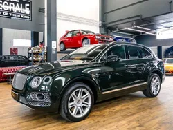 Grün Gebraucht 2018 Bentley Bentayga Mulliner SUV | 119.900 €