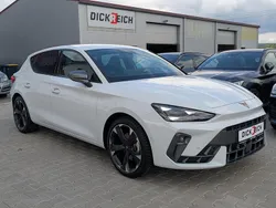 Weiß Gebraucht 2025 Cupra Leon Limousine | 29.950 € (Guter Preis)