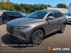 Grau (metallic) Gebraucht 2021 Hyundai Tucson SUV | 20.111 € (Etwas zu teuer)