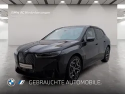 Grau Gebraucht 2023 BMW iX Sport Line SUV | 74.280 € (Fairer Preis)