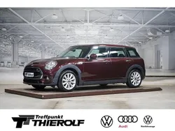 Pure burgundy metallic Gebraucht 2018 Mini Cooper S Clubman Kombi | 19.880 € (Etwas zu teuer)